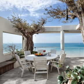 Balcony with sea view